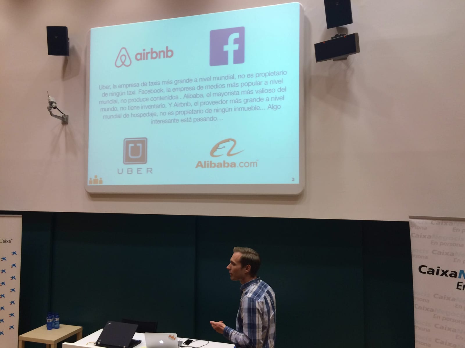 Semanas llenas de eventos y crowdfunding